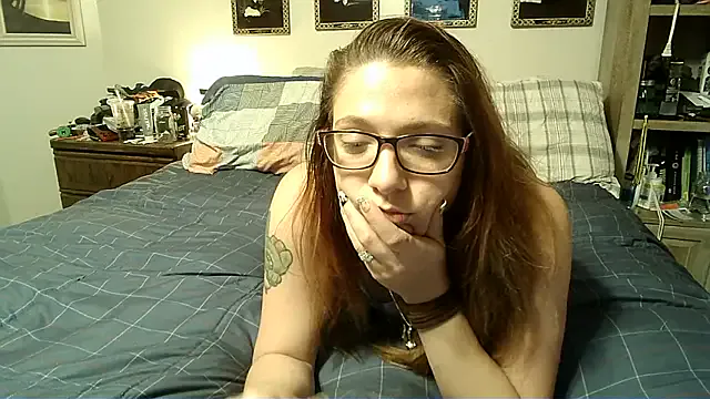 Lola_Hale – webcam model profile photo Image 9