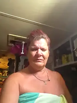 LoveOnStream – webcam model profile photo Image 7