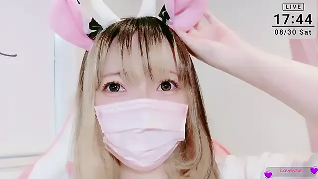 Hottie-Mom – webcam model profile photo Image 3