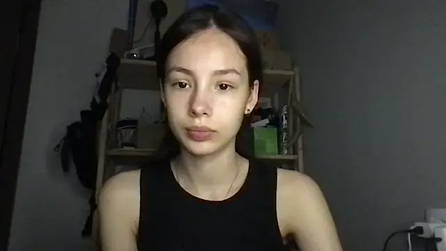 841_yayoi – webcam model profile photo Image 10