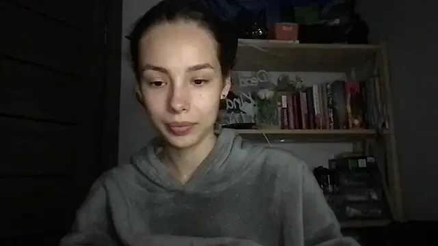 841_yayoi – webcam model profile photo Image 18