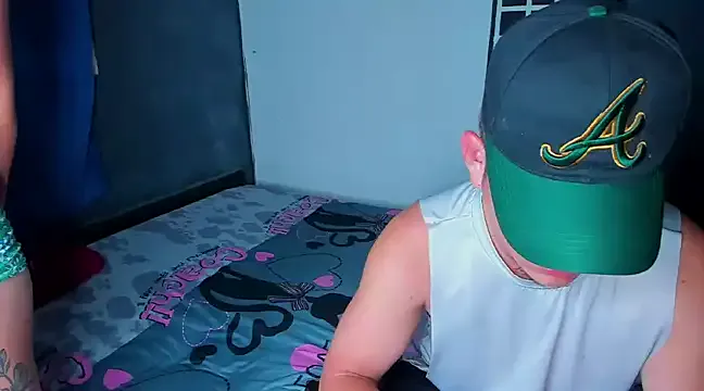 Zara_cum69 Image 2