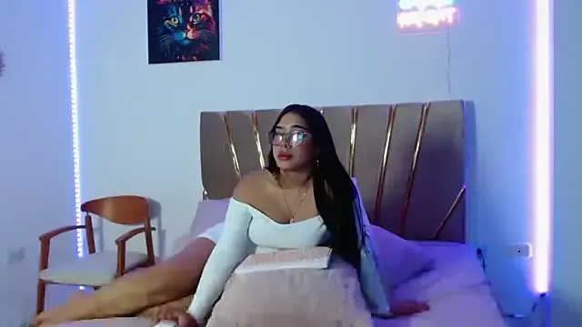 Zaraflame – webcam model profile photo