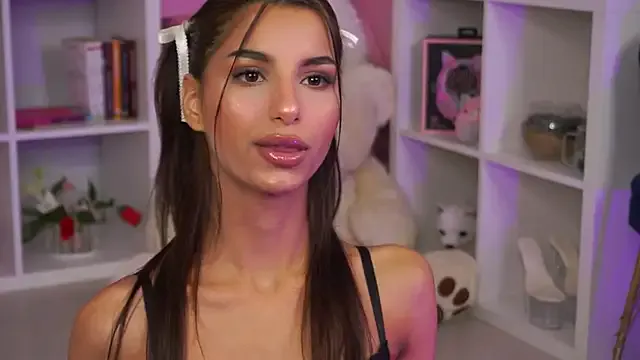 Nonchan_ – webcam model profile photo Image 3