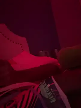 Slutty_Mistress_ – webcam model profile photo Image 3