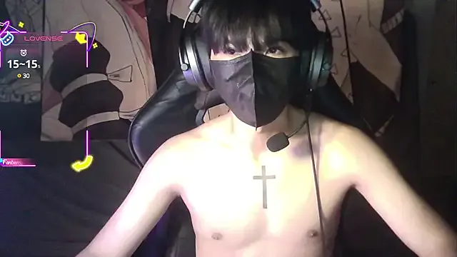 – webcam model profile photo Image 11