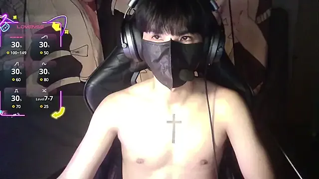  – webcam model profile photo Image 12