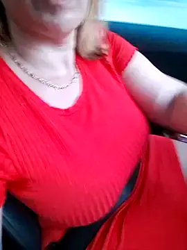  – webcam model profile photo Image 10