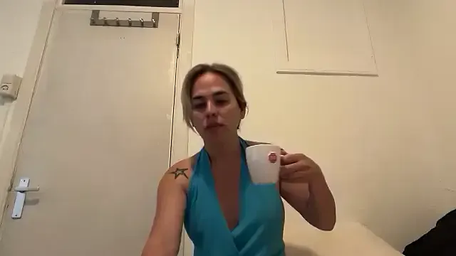 _Crystal_evains – webcam model profile photo Image 10