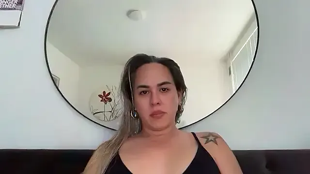 _Crystal_evains – webcam model profile photo Image 5