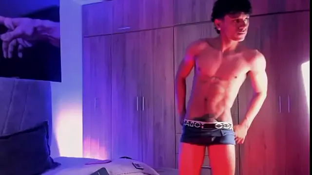 841_yayoi – webcam model profile photo Image 18